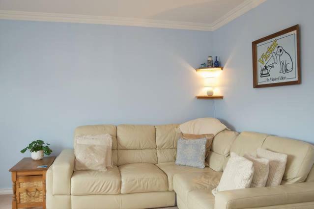 2 Bedrooms Apartment With Free Parking Lancing Exterior photo
